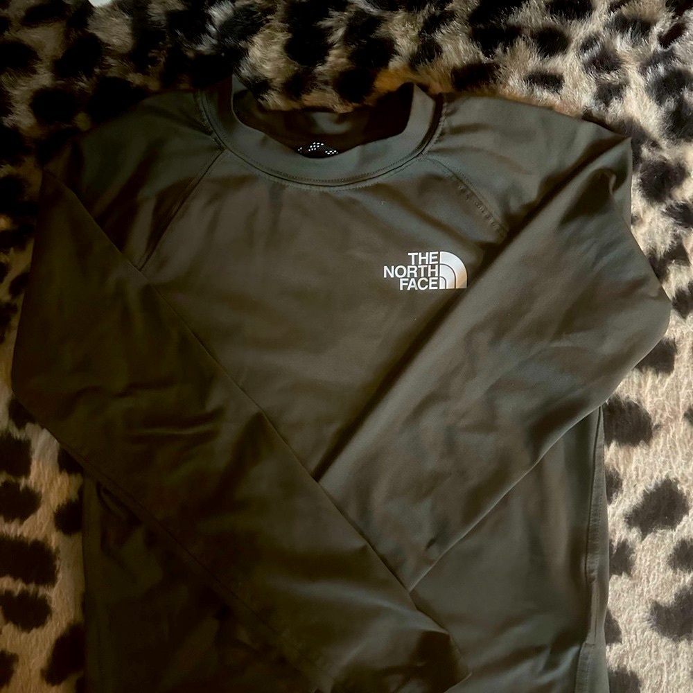 North Face Dark Green Crew Neck Shirt Flash Dry S Olive Green cute. Excellent